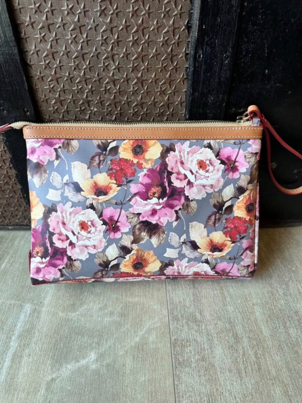 Cavalcanti Hydrangea Floral Wristlet Pouch